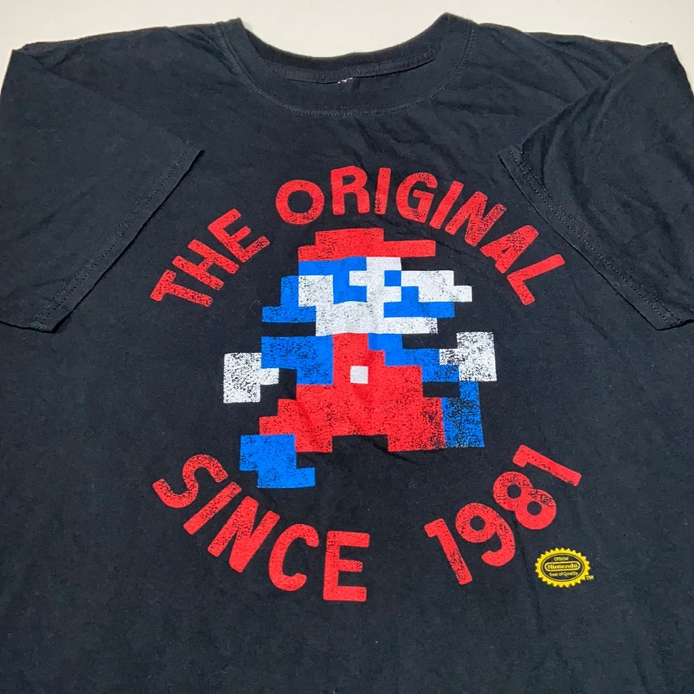 COPY - Mario “The original since 1981” graphic tee